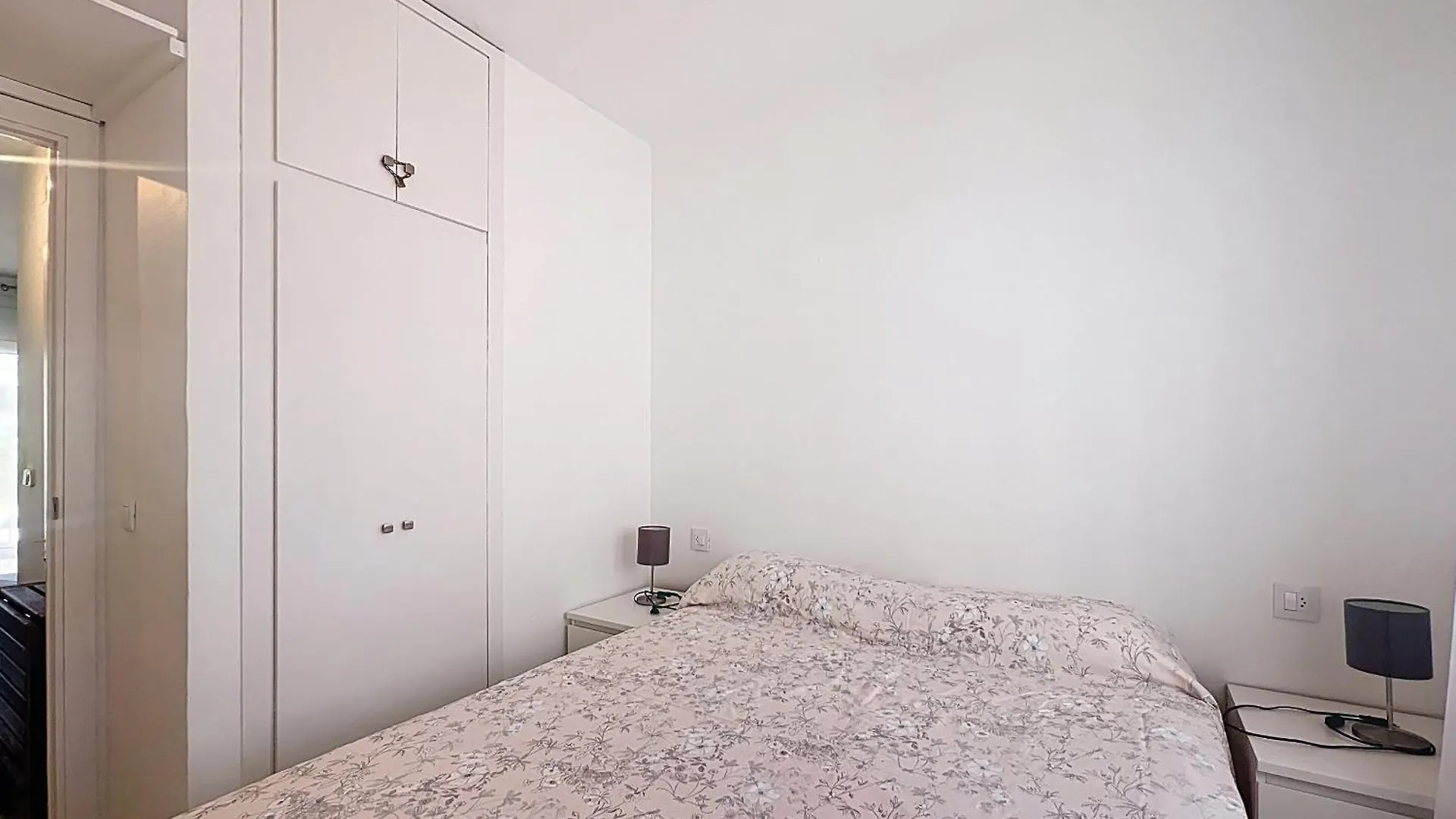 Poblat Tipic Piso Un Dormitorio Y Terraza Empuriabrava 0*,  İspanya